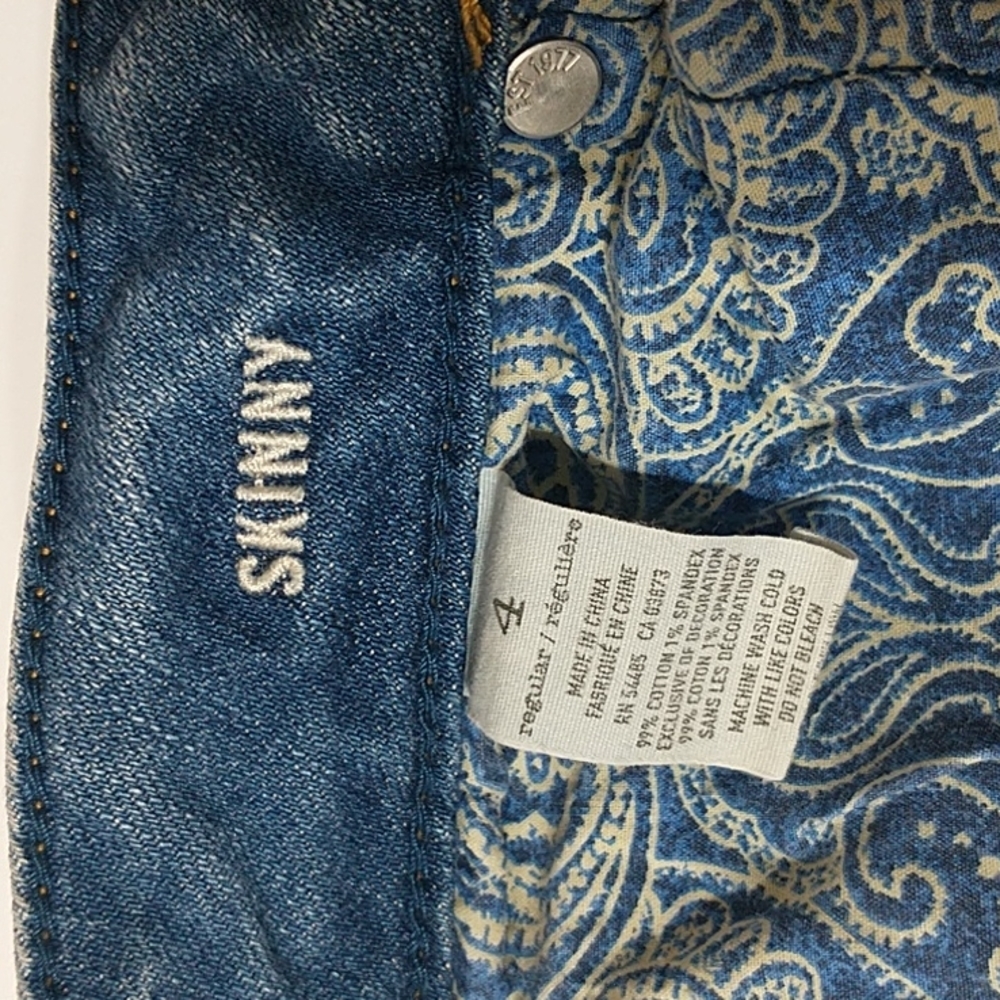 American Eagle skinny destressed womens jeans Size 4 - Picture 9 of 9